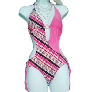 🐬🍒Y2K ONE PIECE🍒🐬